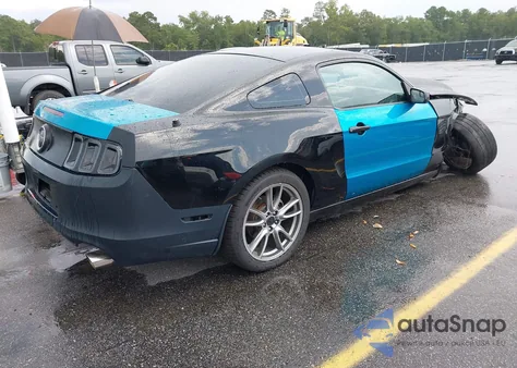 2013 Ford Mustang Gt Premium from USA, damaged, VIN 1ZVBP8CF2D5220894